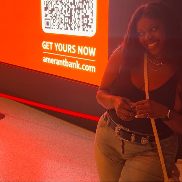 Forever 21 Accessories - FOREVER 21 Black / Silver Chunky Belt